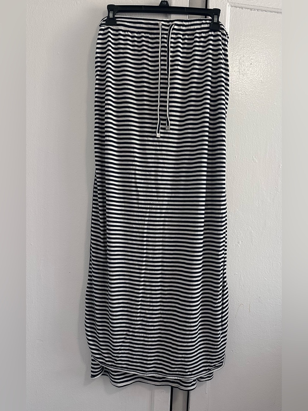 Two by Vince Camuto Navy & White Striped Drawstring Maxi Skirt